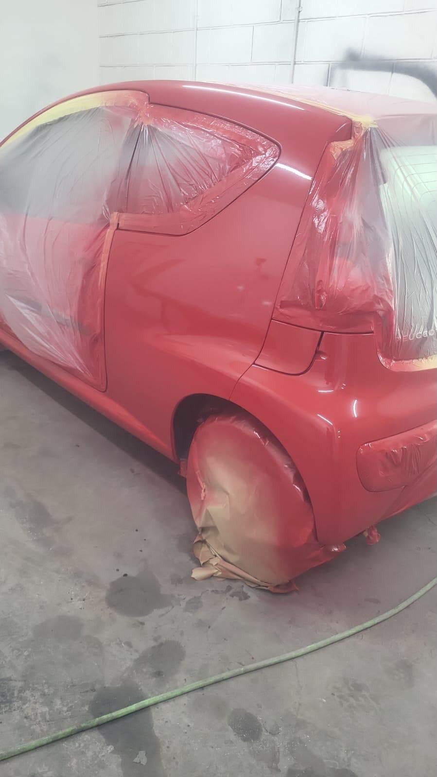 Rear quarter respray, Peugeot