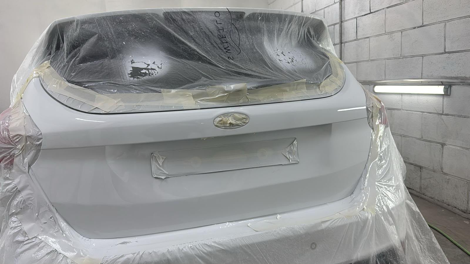 Tailgate refinished to factory match